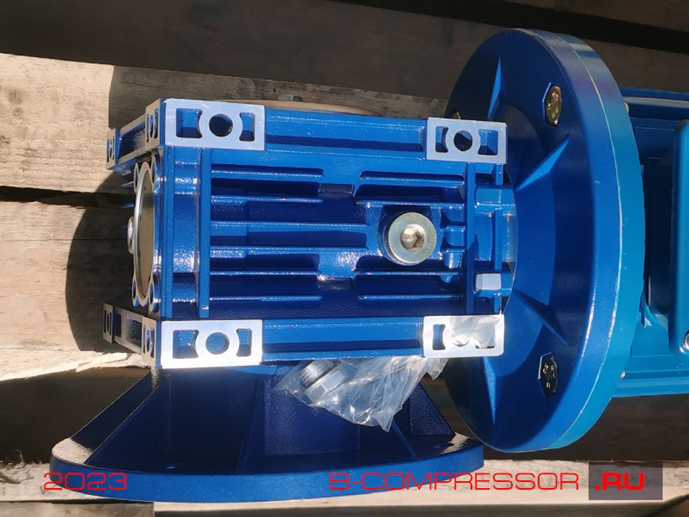 Мотор-редуктор 1126М.01.01.460 зч