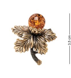 AM-2100 Брошь «Листик с ягодкой» (латунь, янтарь)
