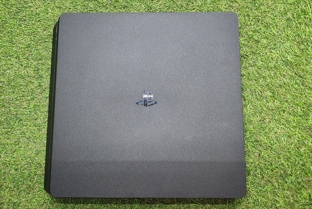 Игровая приставка Sony PlayStation 4 Slim 1000 ГБ HDD