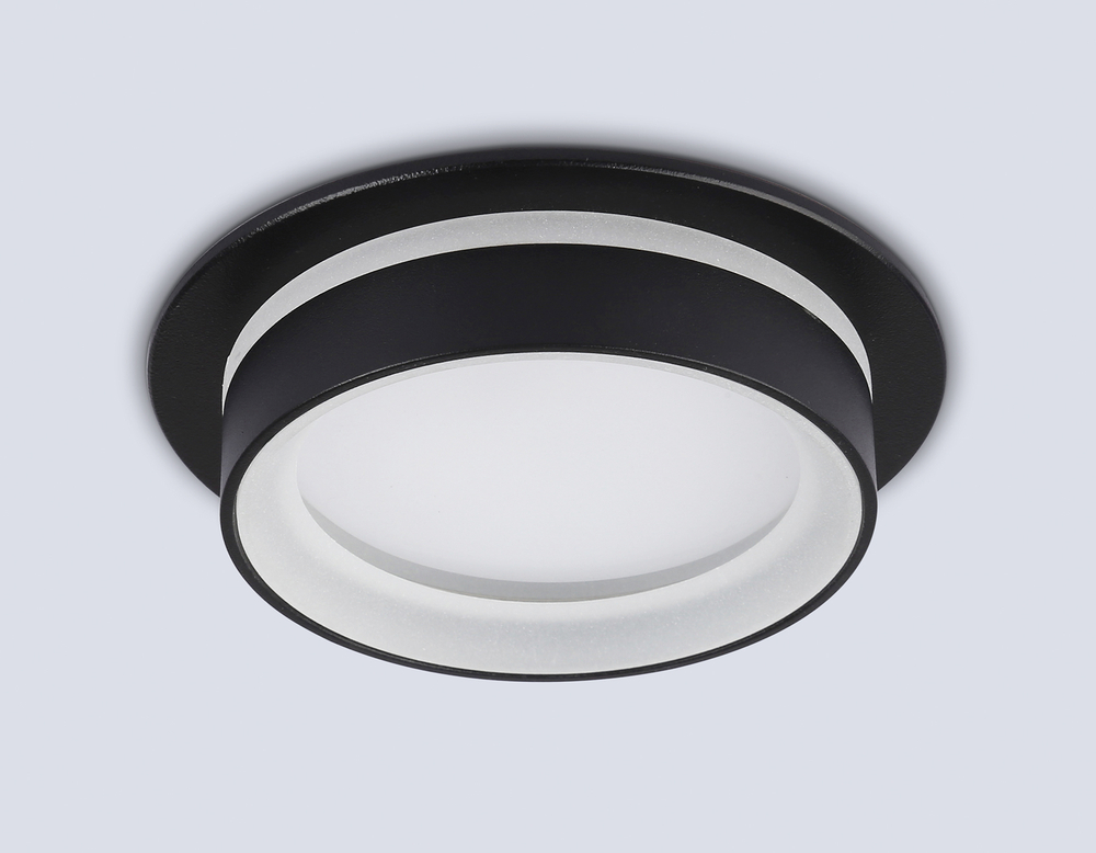 TN6708 BK черный IP44 GX53 max 15W D105*45