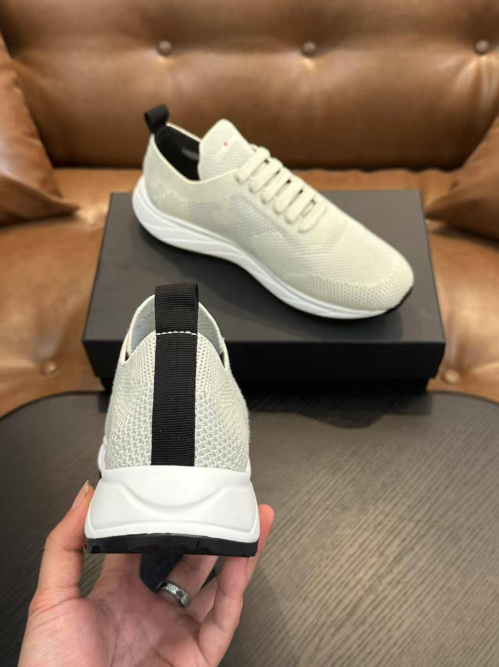 Кроссовки Kiton