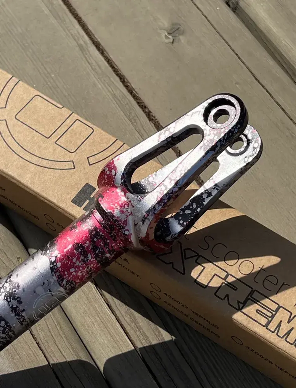 Вилка HIPExtreme H5 SCS, черный/красный