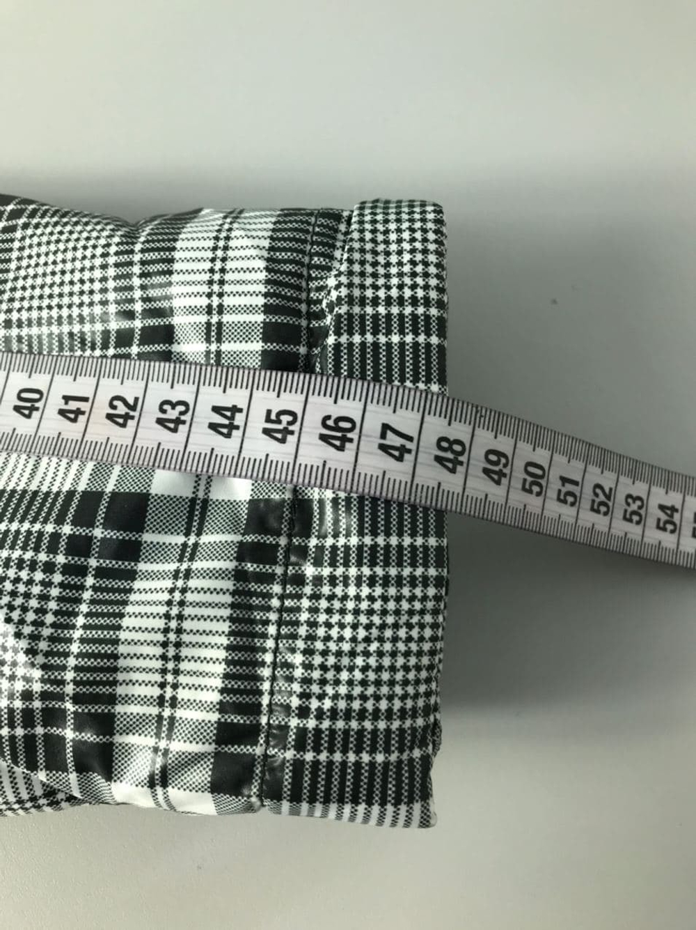 Пальто Ti-Max белое в клетку на 7 лет, новое