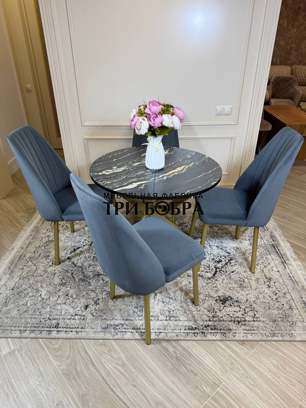 Круглый раздвижной стол "Лофт", луанда и стулья "Чикаго"