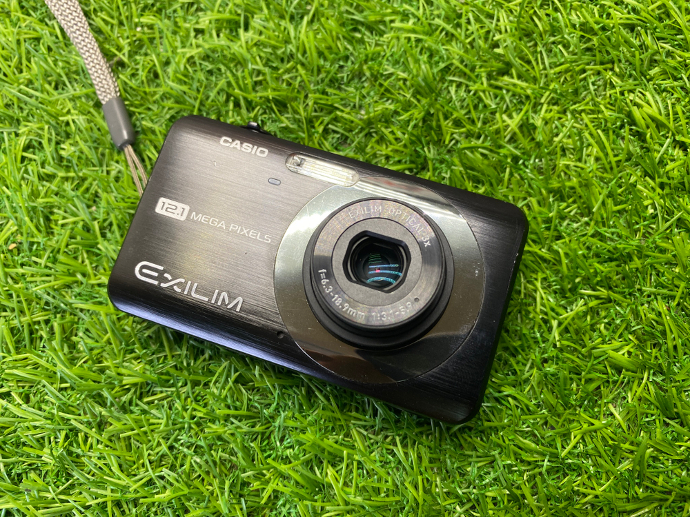 Casio Exilim Zoom EX-Z25