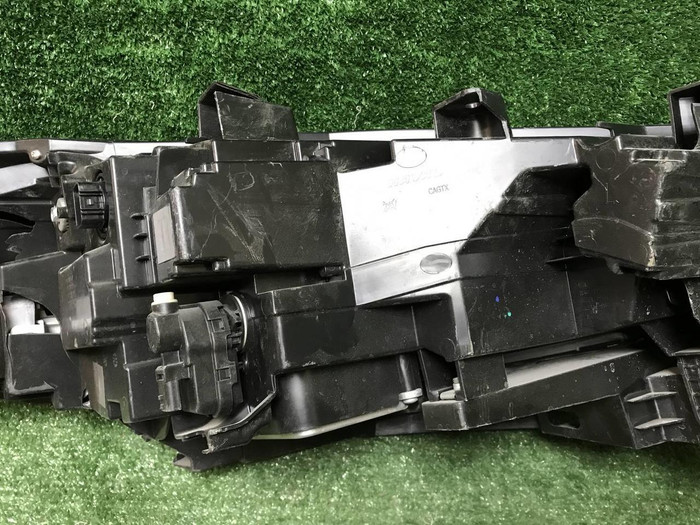 Фара левая Haval F7 (2018-2024) LED