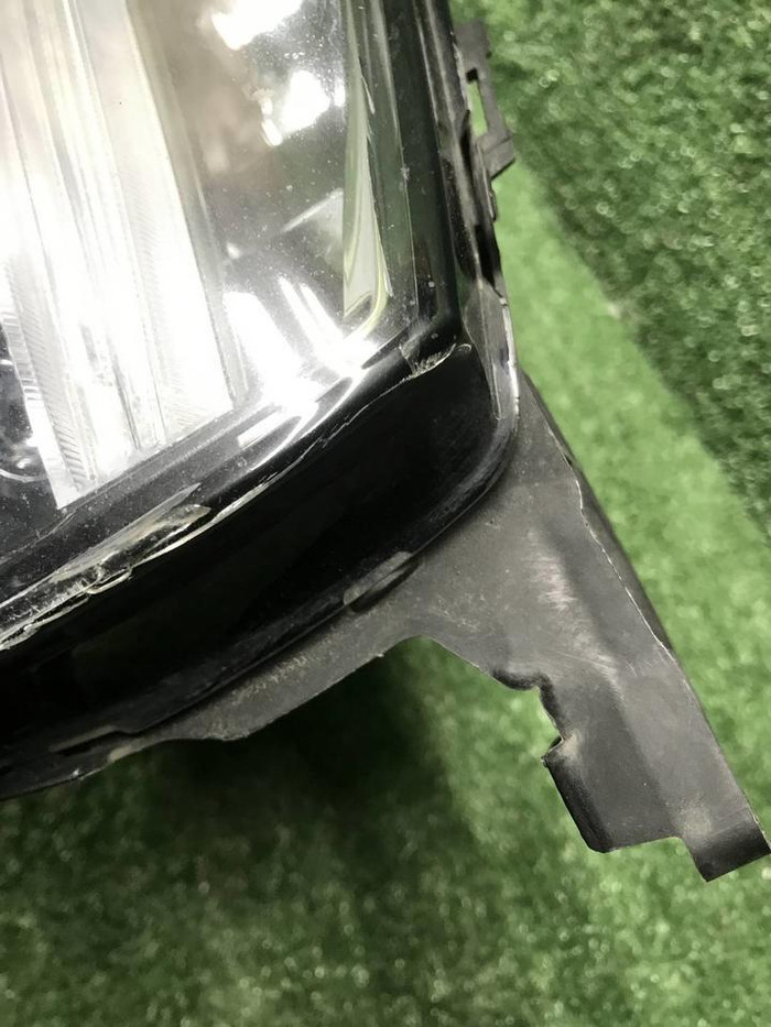 Фара правая Volvo XC90 2 (2014-2019) LED