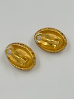 Клипсы с кремовыми вставками Givenchy