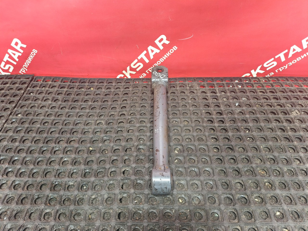 Стойка заднего стабилизатора 2020г