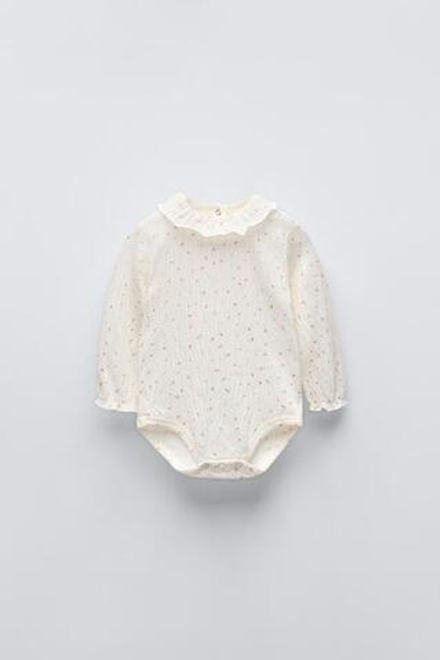 ZARA БОДИ С ВОЛАНОМ, СВЕТЛЫЙ ЭКРЮ