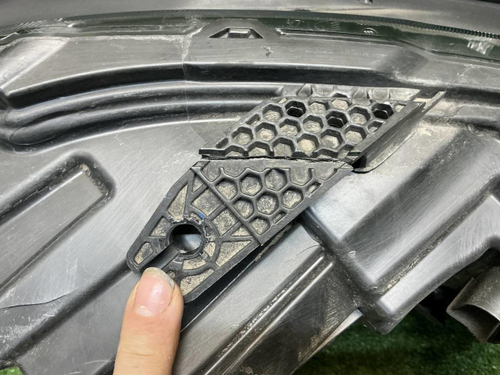 Битая Фара левая Changan CS95 (2023-н.в.) LED