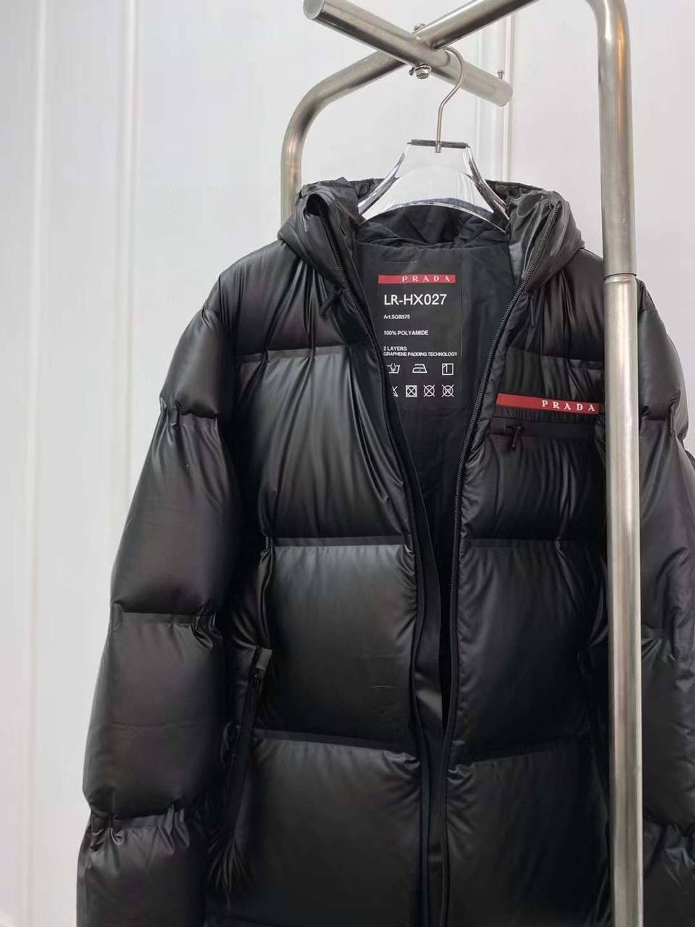 Пуховик Moncler