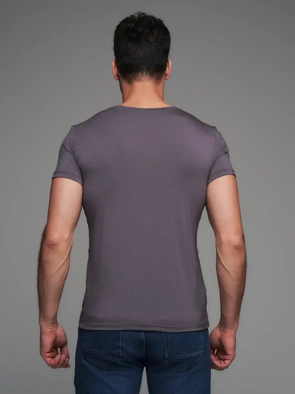 Футболка спортивная однотонная