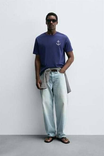 ZARA ФУТБОЛКА С ВЫШИВКОЙ «ЯКОРЬ», МОРСКОЙ СИНИЙ