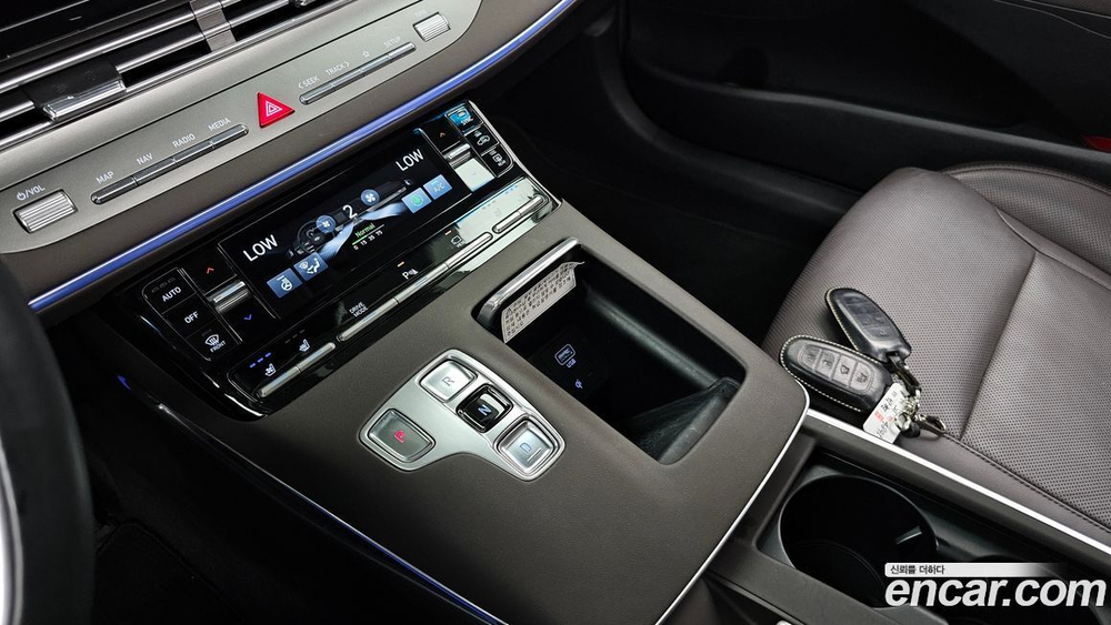 Hyundai The New Grandeur (Azera) IG 2.5 (07.2020)