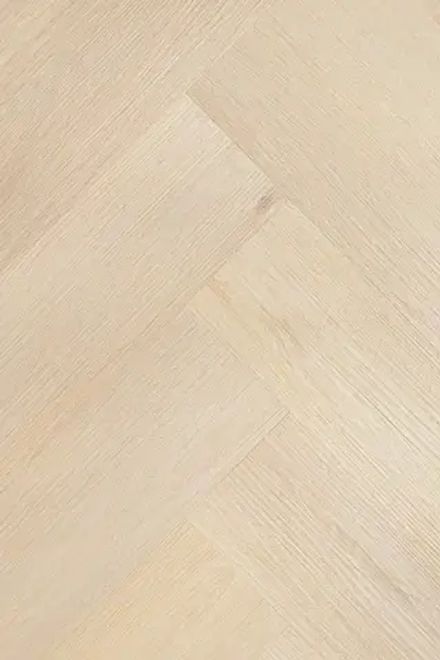 Barry B115, 1,361 м²