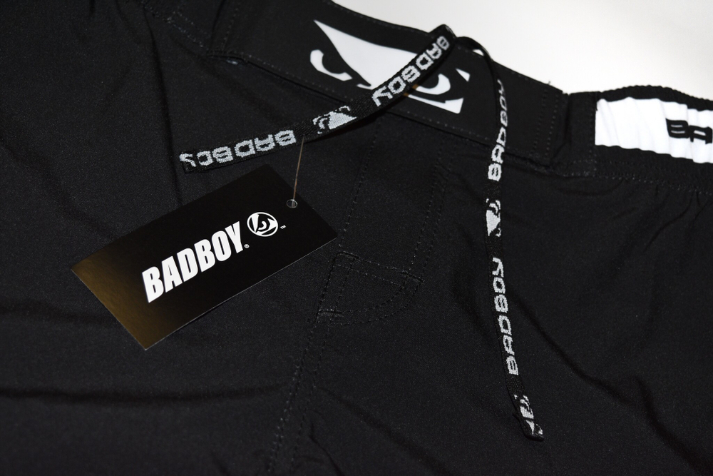 Шорты MMA Bad Boy Oss Grappling Shorts черный/белый