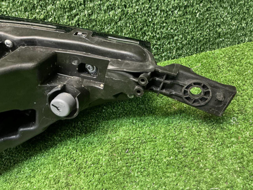 ДХО левый Zeekr 001 (2021-н.в.) LED