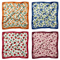 Шейный платок «Карельская клюква», 70×70 см