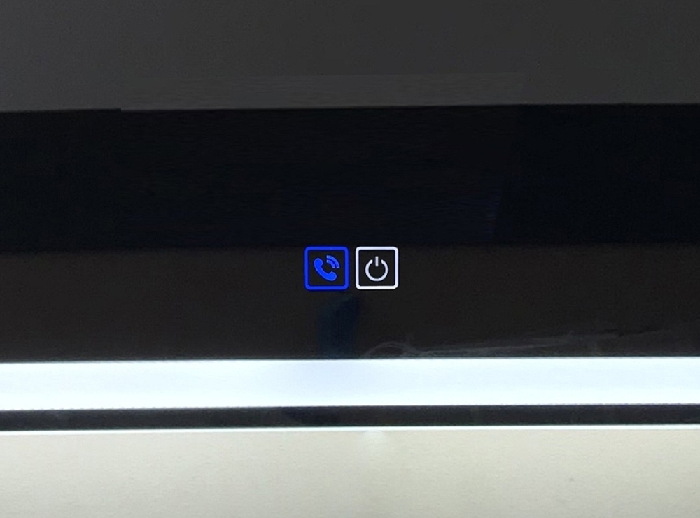 Зеркало BelBagno SPC-MAR-600-800-LED-TCH-PHONE с подсветкой с сенсорным выключателем с bluetooth с микрофоном с динамиками