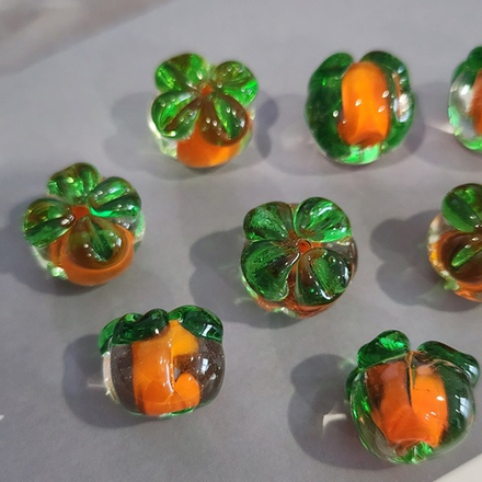 Бусина лэмпворк, хурма, р-р ~12×13мм