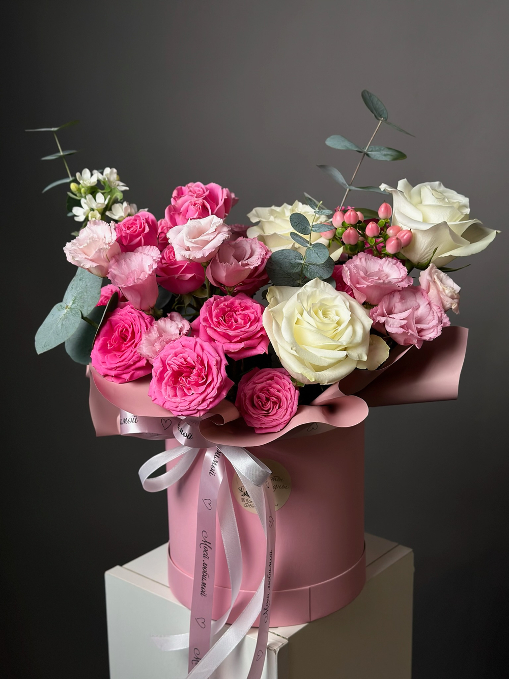 Цветы в коробке «Тасним»
