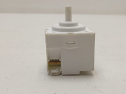 RSM601 кт71 Датчик уровня воды для стиральной машины Hotpoint-Ariston W11025732 б/у