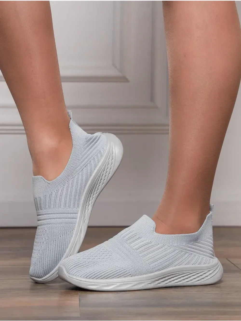 Кроссовки летние текстильные