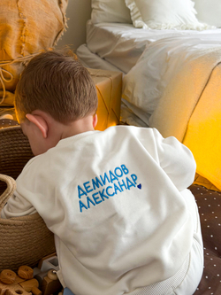 Свитшот oversized молоко