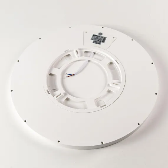 CL738320V Бейсик Белый Св-к Накл. LED 32W*Мульти