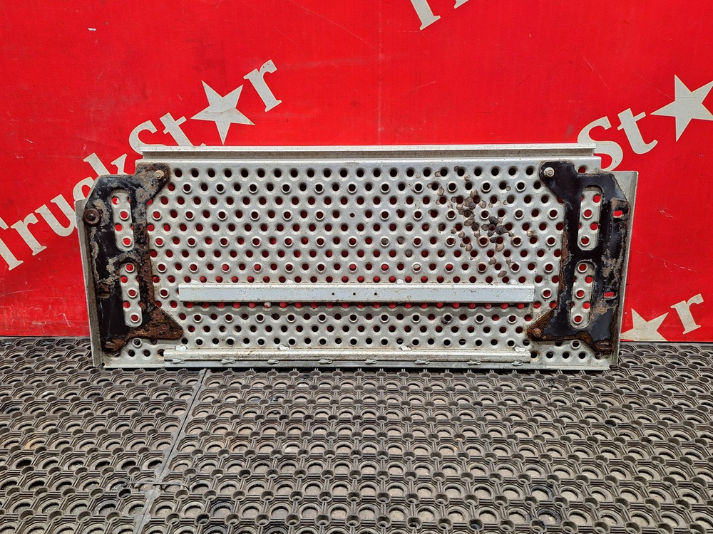 Трап на раму за кабиной