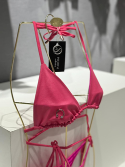 Купальник с пирсингом В розовом цвете