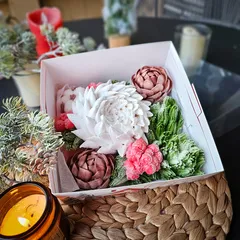 Новогодний зефир цветы «Хризантемы» / 16*16 см Новогодний зефир цветы «Хризантемы» / 16*16 см