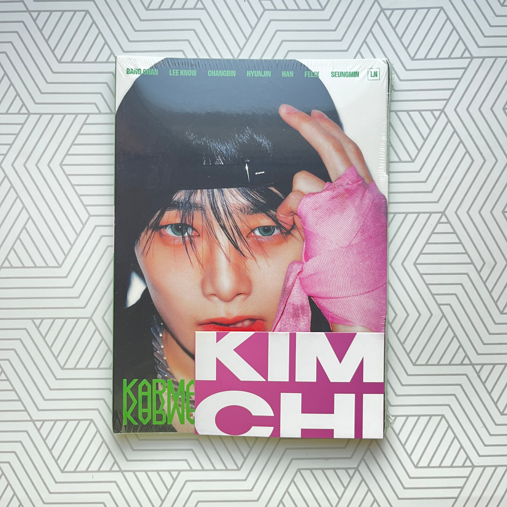 Альбом STRAY KIDS - KARMA [ACCORDION ver.] (I.N)