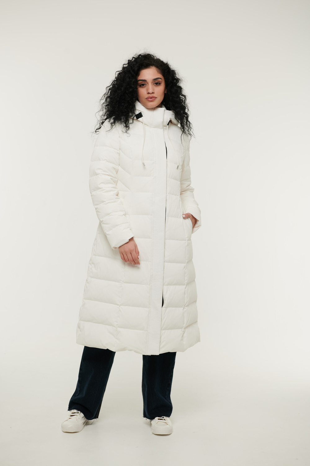 177.W22.002  пальто женское WHITE