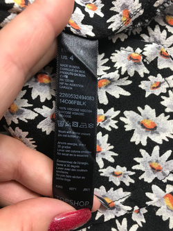 Шорты Topshop вискозные с ромашками, маркировка 36, визуально 42 размер