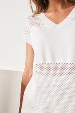 22828 Джемпер женский (белый)