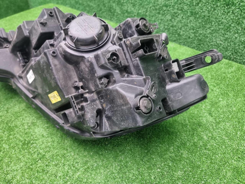 Фара правая Kia Sorento 4 (2020-2023) LED