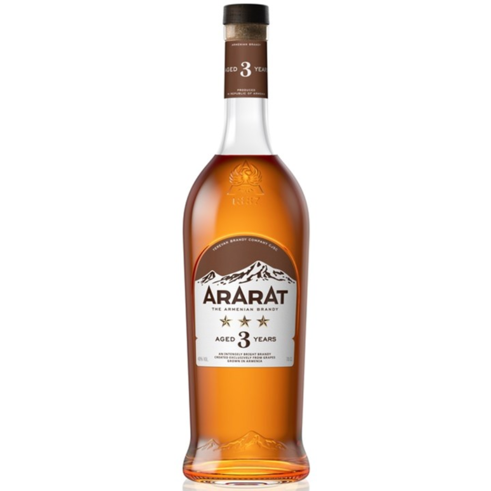 Коньяк Арарат Трехлетний 0.7 л