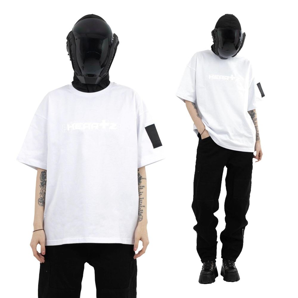 Купить Футболка Heartz Wave Logo Black Series Белая Футболка Heartz Wave Logo Black Series Белая