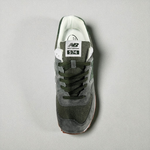 New Balance 574 • Green