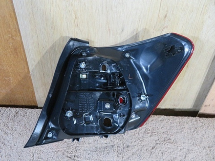 стоп левый Toyota Corolla Axio NZE161 165 12-598 WxB