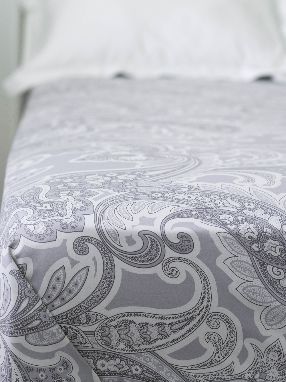 Простынь сатин 150 260 серая ODA