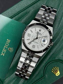 Часы Rolex Land-Dweller Deep White Dial Honeycomb Decor