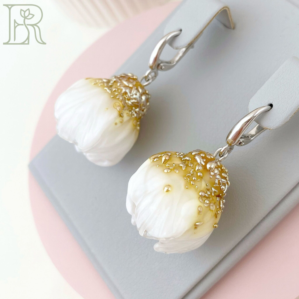 LEFIREL' Серьги серебряные женские "Эльми" с цветами из муранского стекла / ювелирные украшения из родированного серебра 925