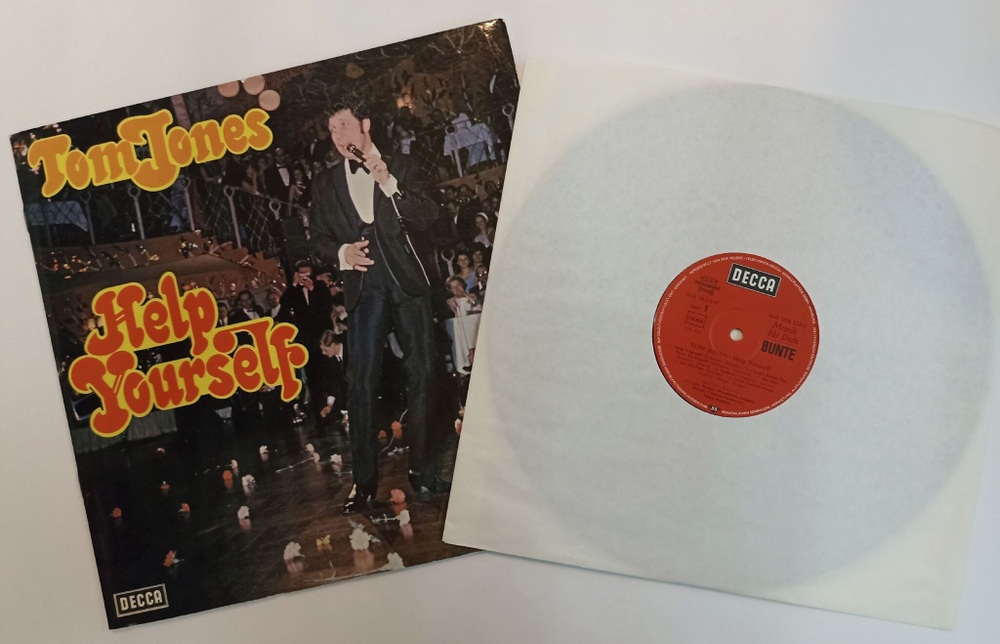 Винтажная виниловая пластинка LP Tom Jones Help Yourself (Germany 1968)