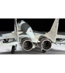 Сборная модель ZVEZDA Многоцелевой фронтовой истребитель МиГ-29 СМТ, 1/72