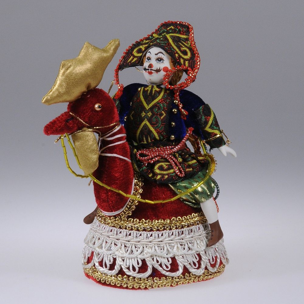 Шутейная кукла "Солдат на петухе"