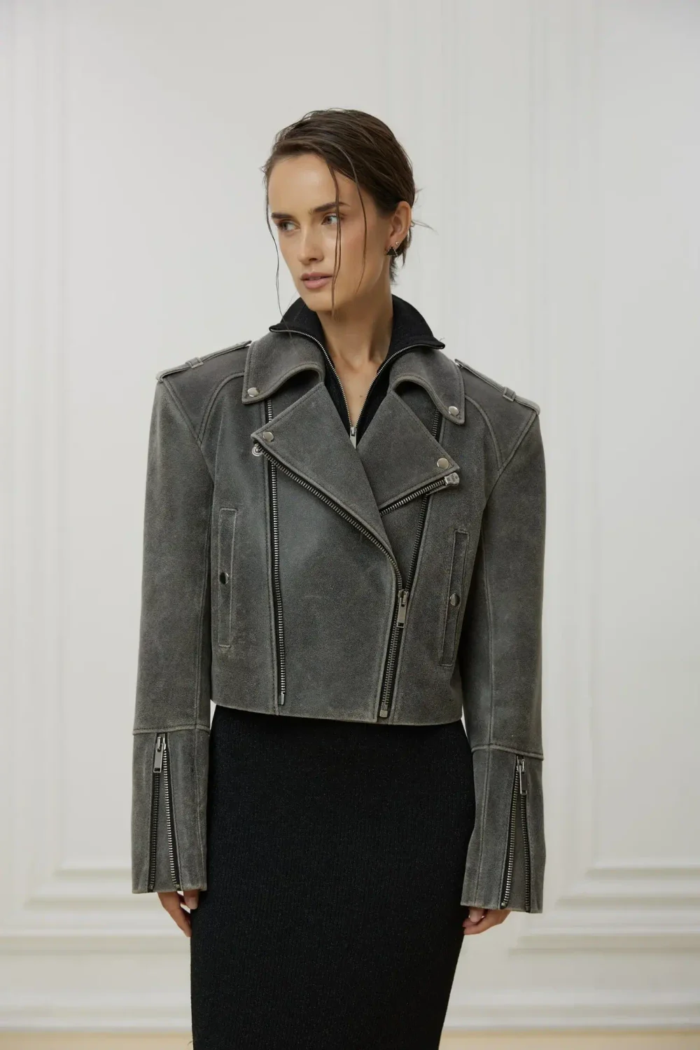 Укороченная косуха с увеличенными плечами, Cерый