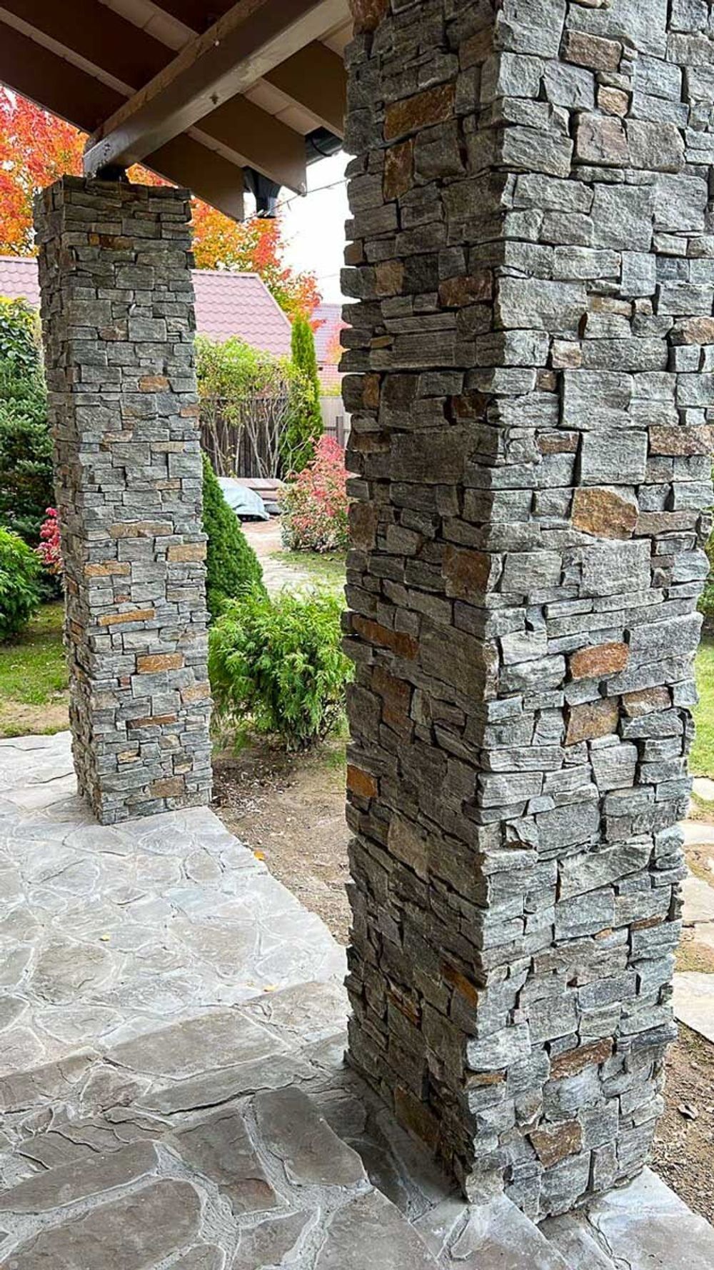 Натуральный камень Кварцит серо-зеленый Pharaon 200x550x20-40 Грубый камень